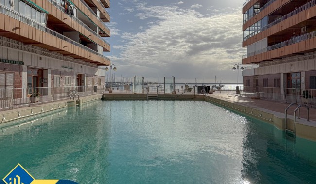 Begagnad - Lägenhet - Torrevieja - Acequion