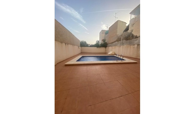 Begagnad - Lägenhet - Torrevieja - Playa de los locos