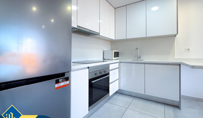 Begagnad - Lägenhet - Torrevieja - Paseo maritimo