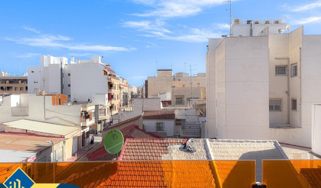 Begagnad - Lägenhet - Torrevieja - Paseo maritimo
