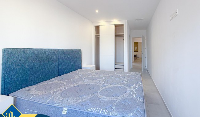 Begagnad - Lägenhet - Torrevieja - Paseo maritimo