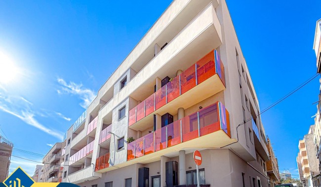 Begagnad - Lägenhet - Torrevieja - Paseo maritimo