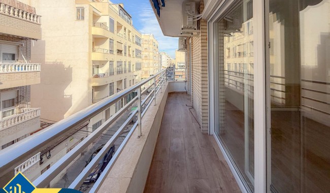 Begagnad - Lägenhet - Torrevieja - Playa del cura