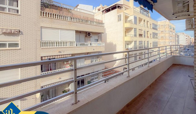 Begagnad - Lägenhet - Torrevieja - Playa del cura