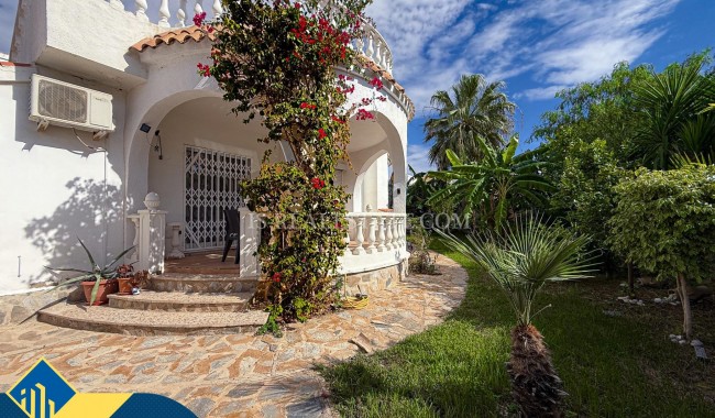 Begagnad - Villa - Orihuela - Los Almendros-La Florida