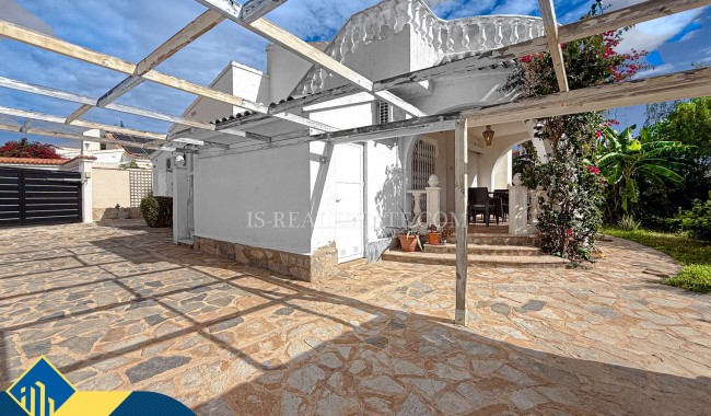 Begagnad - Villa - Orihuela - Los Almendros-La Florida