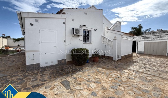 Begagnad - Villa - Orihuela - Los Almendros-La Florida