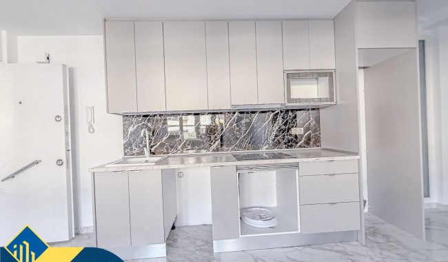 Segunda mano - Apartamento - Torrevieja - Playa de los locos