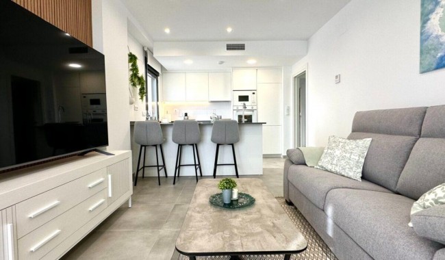 Resale - Apartment - Los Alcázares - Dolores de Pacheco-Santa Rosalía