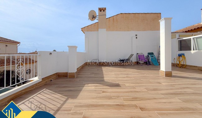 Segunda mano - Adosado - Torrevieja - Torre del moro