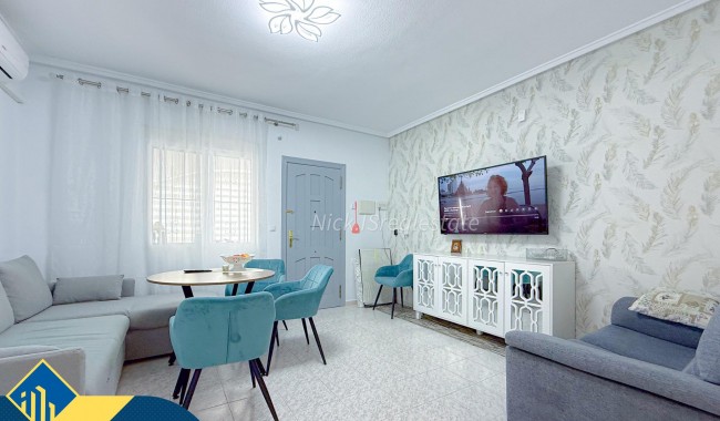 Segunda mano - Adosado - Torrevieja - Torre del moro