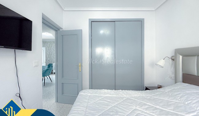 Segunda mano - Adosado - Torrevieja - Torre del moro