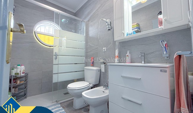 Segunda mano - Adosado - Torrevieja - Torre del moro