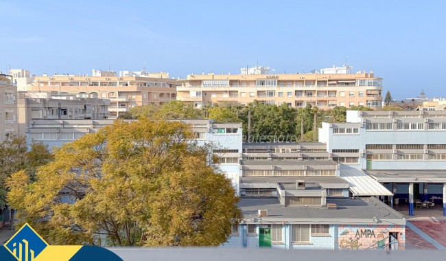 Segunda mano - Apartamento - Torrevieja - Playa del cura
