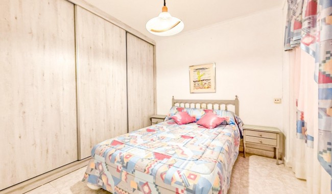 Segunda mano - Apartamento - Torrevieja - Playa de los locos