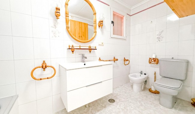 Segunda mano - Apartamento - Torrevieja - Playa de los locos