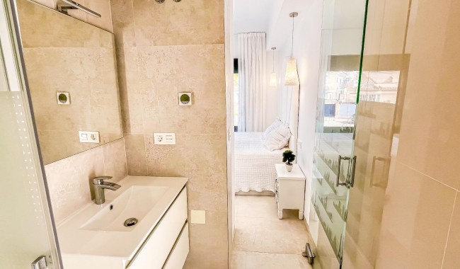 Segunda mano - Villa - Orihuela - PAU 26