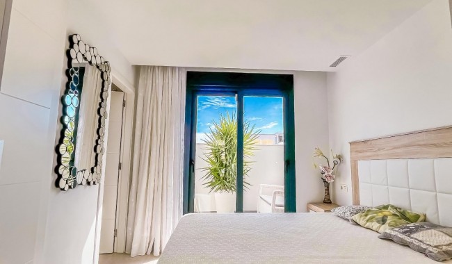 Segunda mano - Villa - Orihuela - PAU 26