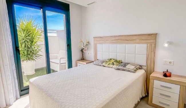 Segunda mano - Villa - Orihuela - PAU 26