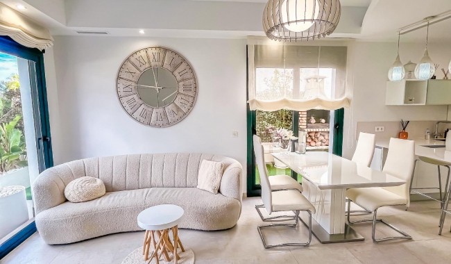 Segunda mano - Villa - Orihuela - PAU 26