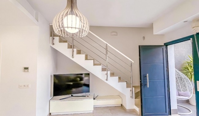 Segunda mano - Villa - Orihuela - PAU 26