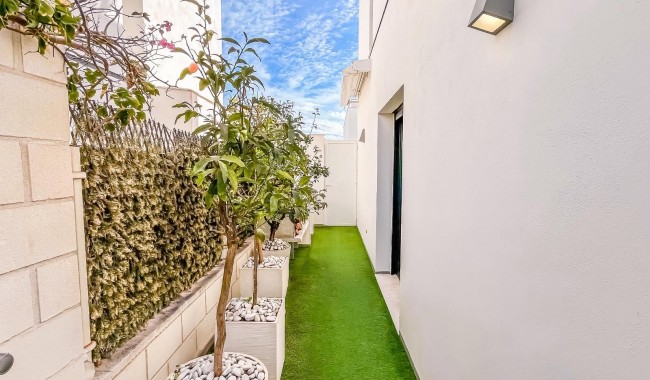 Segunda mano - Villa - Orihuela - PAU 26