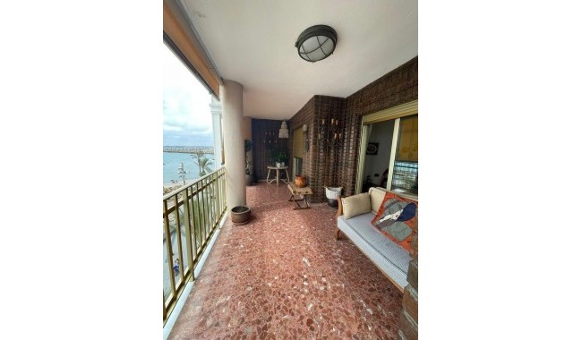 Segunda mano - Apartamento - Torrevieja - Paseo maritimo
