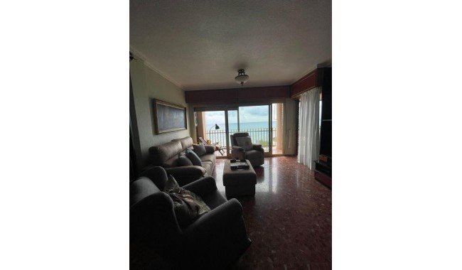 Segunda mano - Apartamento - Torrevieja - Paseo maritimo