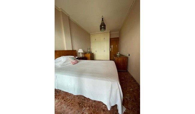 Segunda mano - Apartamento - Torrevieja - Paseo maritimo