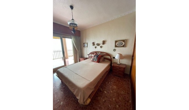 Segunda mano - Apartamento - Torrevieja - Paseo maritimo