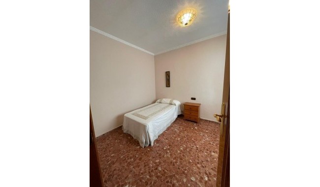 Segunda mano - Apartamento - Torrevieja - Paseo maritimo