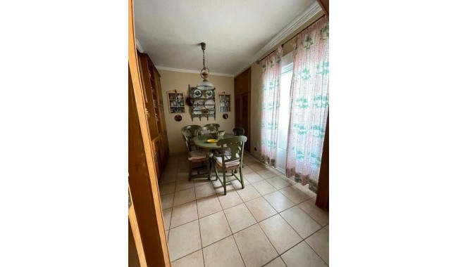 Segunda mano - Apartamento - Torrevieja - Paseo maritimo