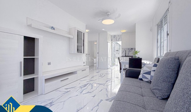 Begagnad - Villa - Torrevieja - Torreta florida