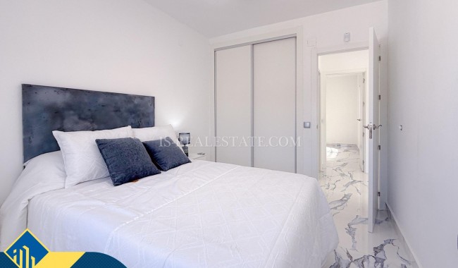 Begagnad - Villa - Torrevieja - Torreta florida