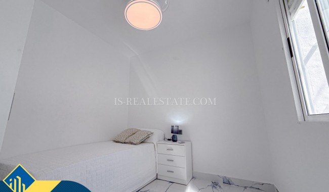 Begagnad - Villa - Torrevieja - Torreta florida