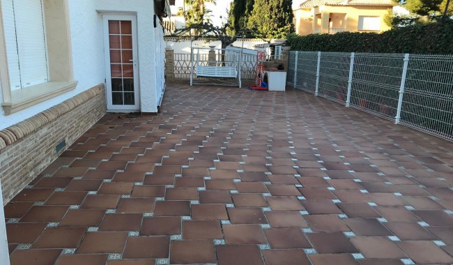 Begagnad - Villa - Orihuela - Cabo Roig