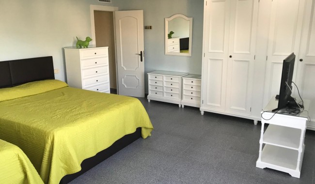 Begagnad - Villa - Orihuela - Cabo Roig