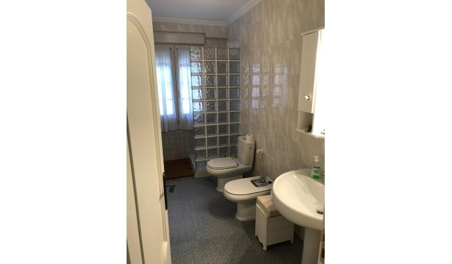 Begagnad - Villa - Orihuela - Cabo Roig