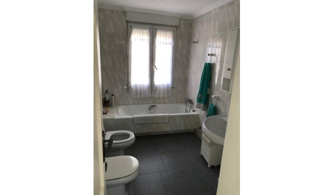 Begagnad - Villa - Orihuela - Cabo Roig