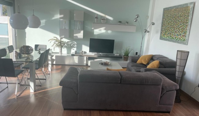 Resale - Villa - Pilar de La Horadada - Riomar