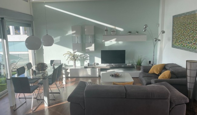 Resale - Villa - Pilar de La Horadada - Riomar