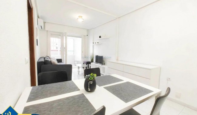 Segunda mano - Apartamento - Torrevieja - Parque de Las Naciones