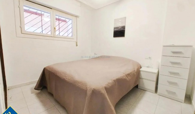 Segunda mano - Apartamento - Torrevieja - Parque de Las Naciones