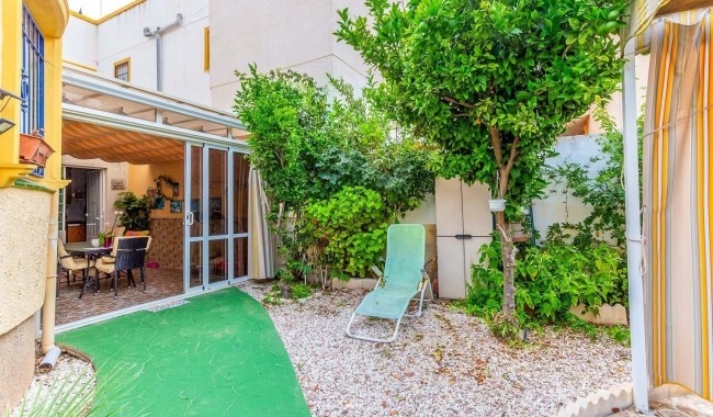 Begagnad - Villa - Orihuela - La Zenia