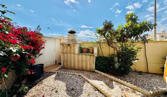 Begagnad - Villa - Orihuela - La Zenia