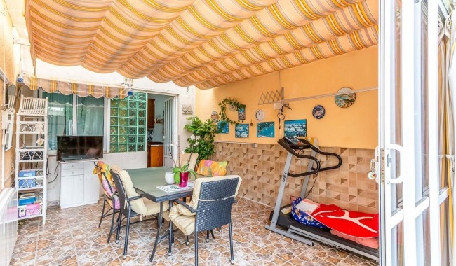 Begagnad - Villa - Orihuela - La Zenia