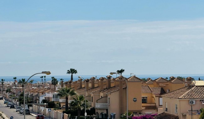 Begagnad - Villa - Orihuela - La Zenia