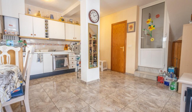 Begagnad - Villa - Torrevieja - Torretas