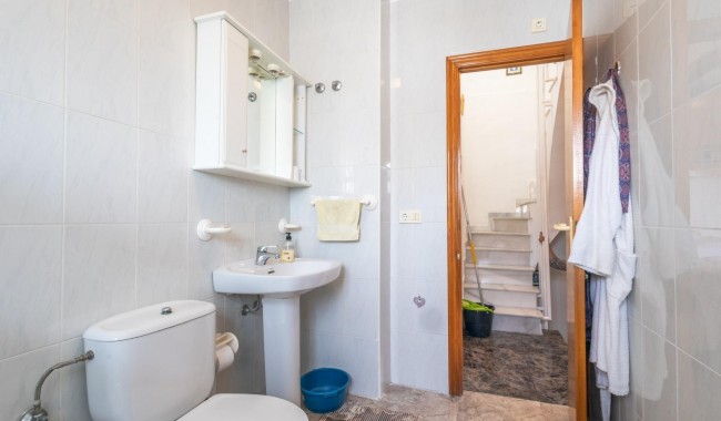 Begagnad - Villa - Torrevieja - Torretas