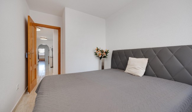 Sprzedaż - Apartament - Torrevieja - Playa del cura